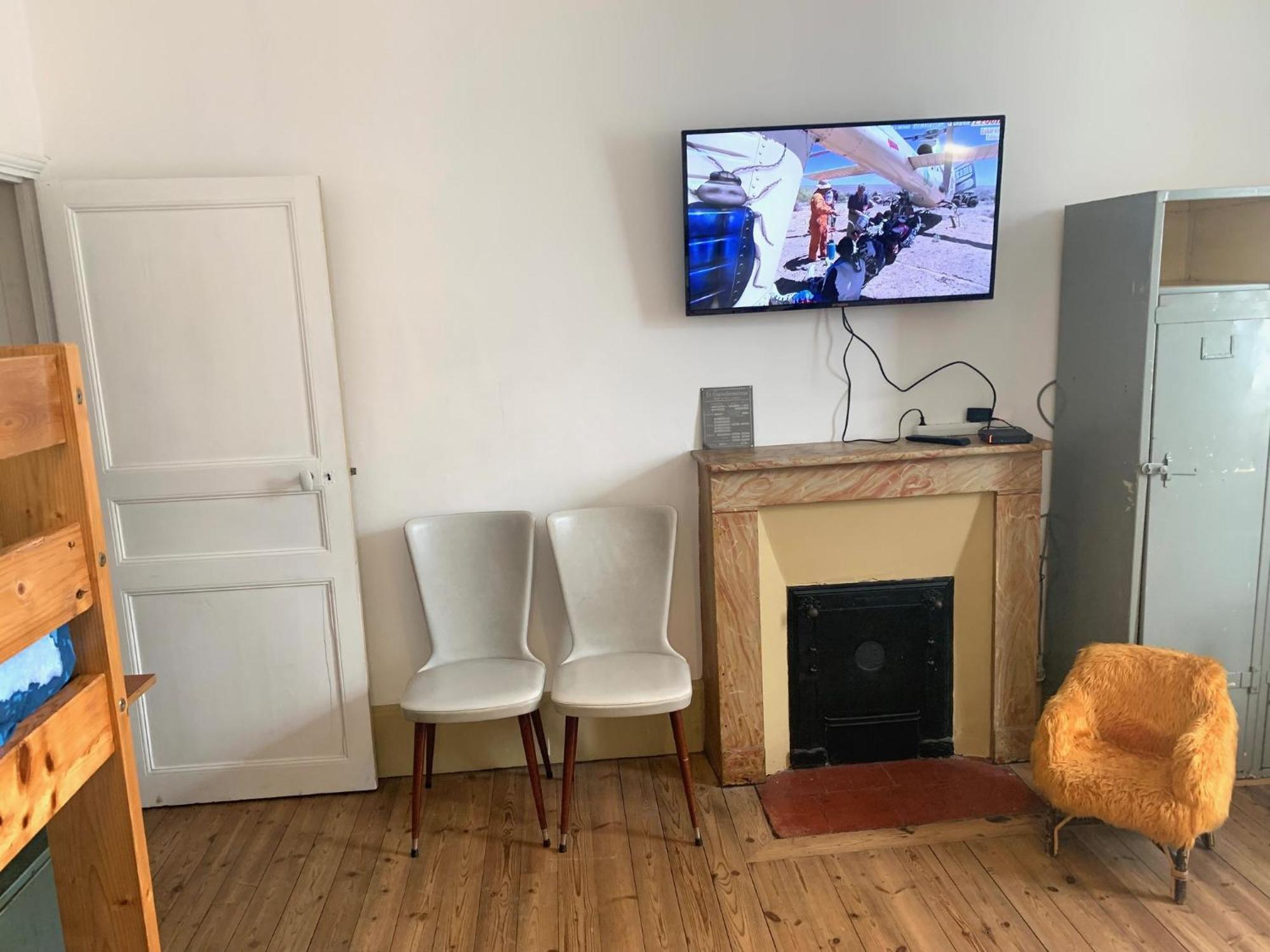 Ferienwohnung La Cremaillere Huriel Exterior foto